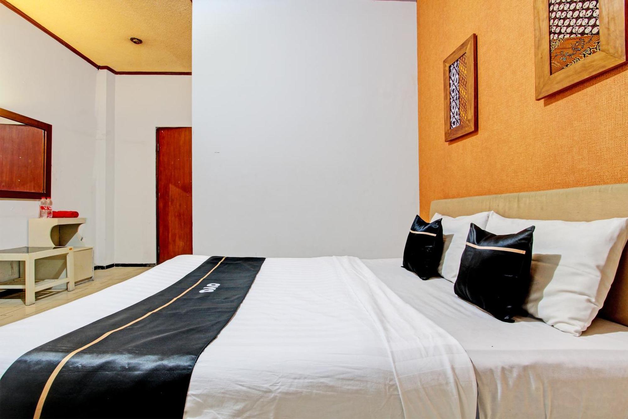 Super Oyo Capital O 93240 Candra Dewi Hotel Yogyakarta